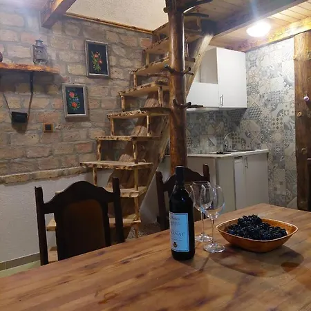 Vakantiehuis Koliba Ravna Planina Pale