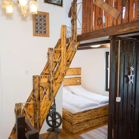 Koliba Ravna Planina Vakantiehuis *